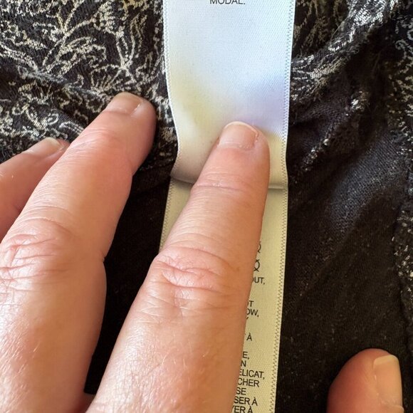 ๐ Buy 2 Get 1 Free ๐ Lucky Brand Women's Top | M Boho Floral Block Peasant - Picture 9 of 9